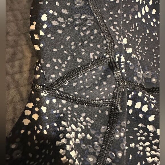 VICTORIA'S SECRET SPORT KNOCKOUT TIGHTS PANTS Sz S Women Grey & Black Le… - Picture 7 of 14